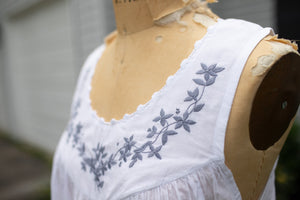 The Sarah Garland Nightgown - Grey