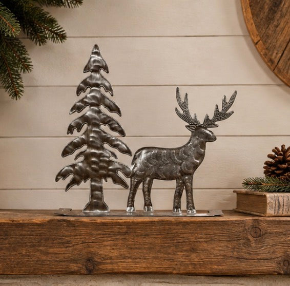 Roodlet Tree and Deer