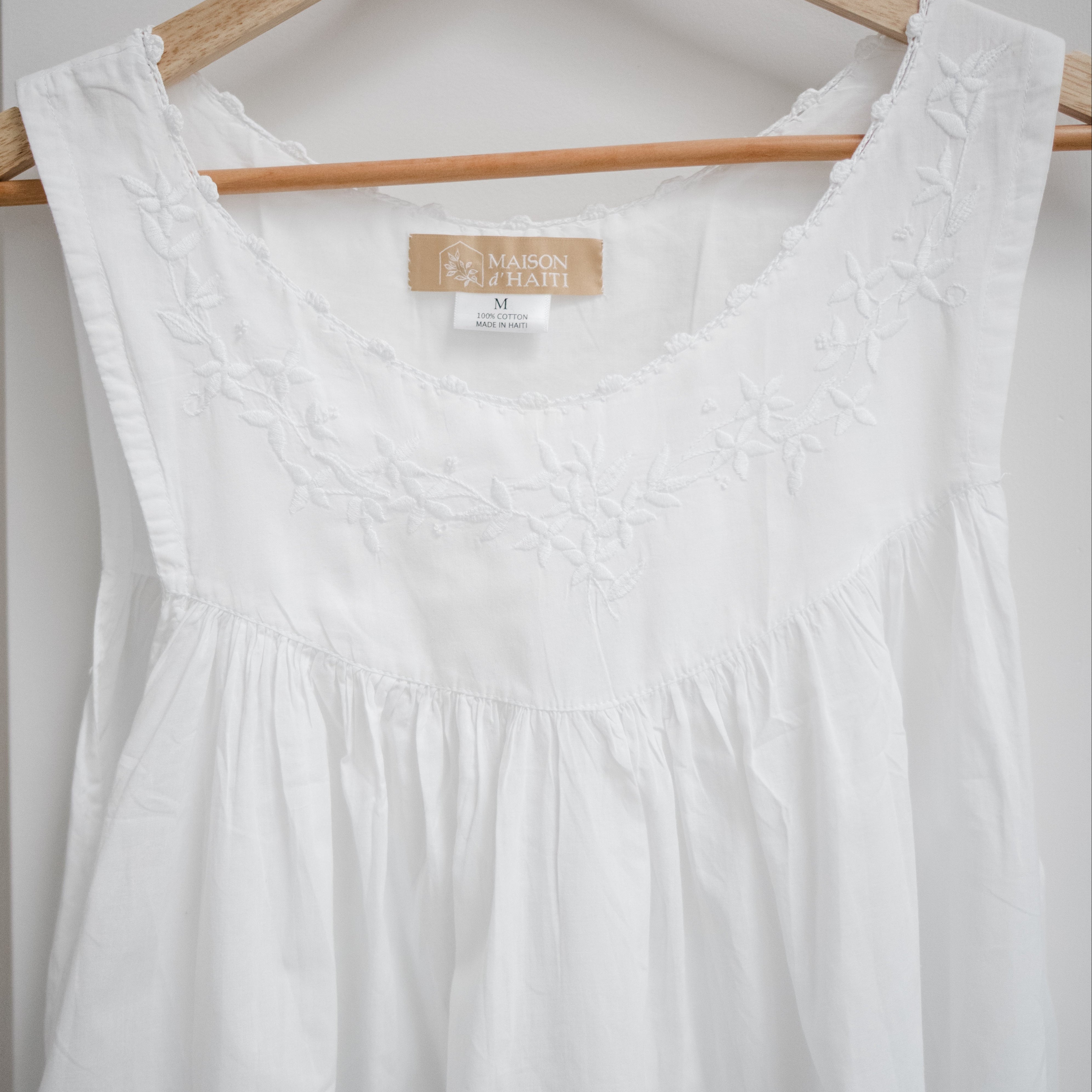 The Sarah Garland Nightgown White – Papillon Marketplace Online