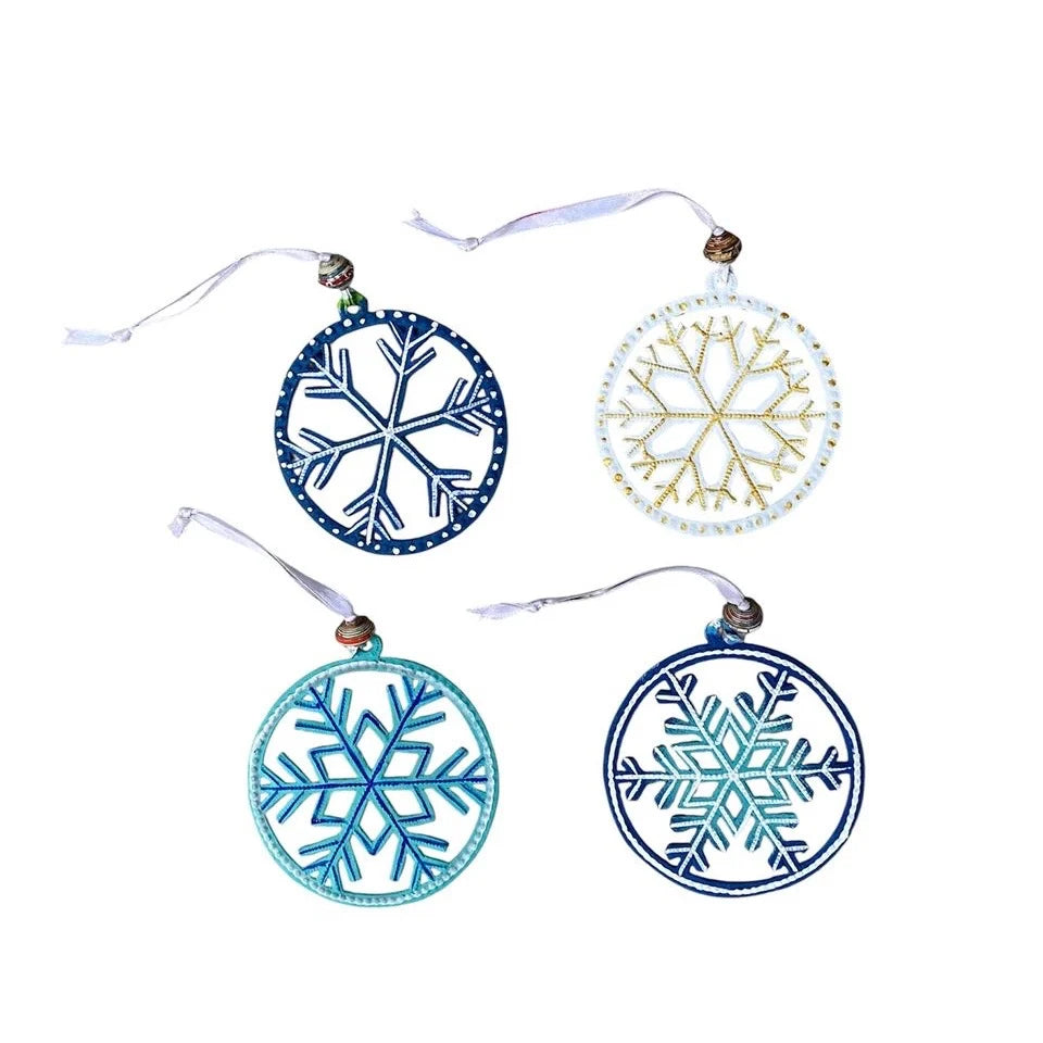 Set Of 4 Snowflakes Ornaments Painted