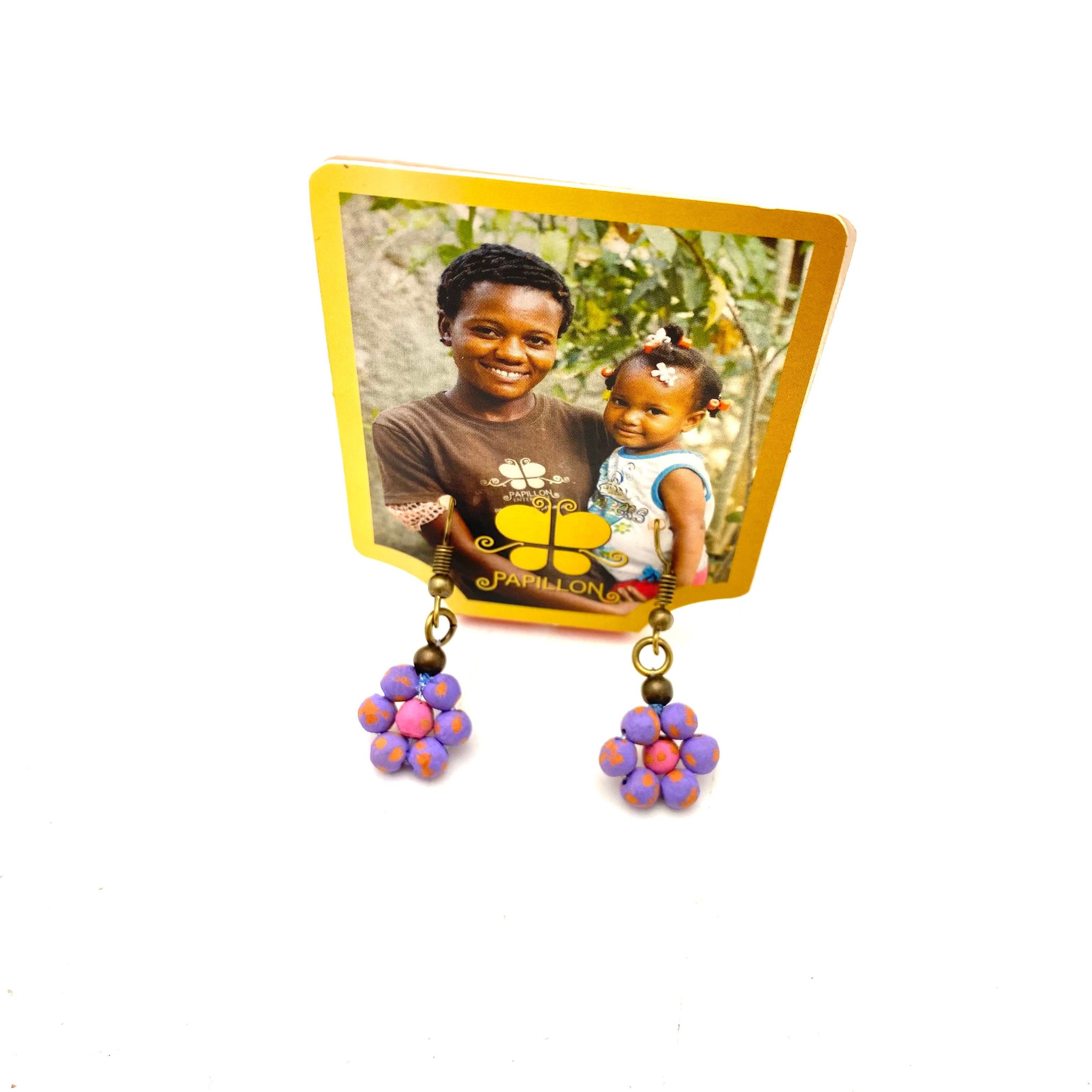 Ceramic Daisy Earring