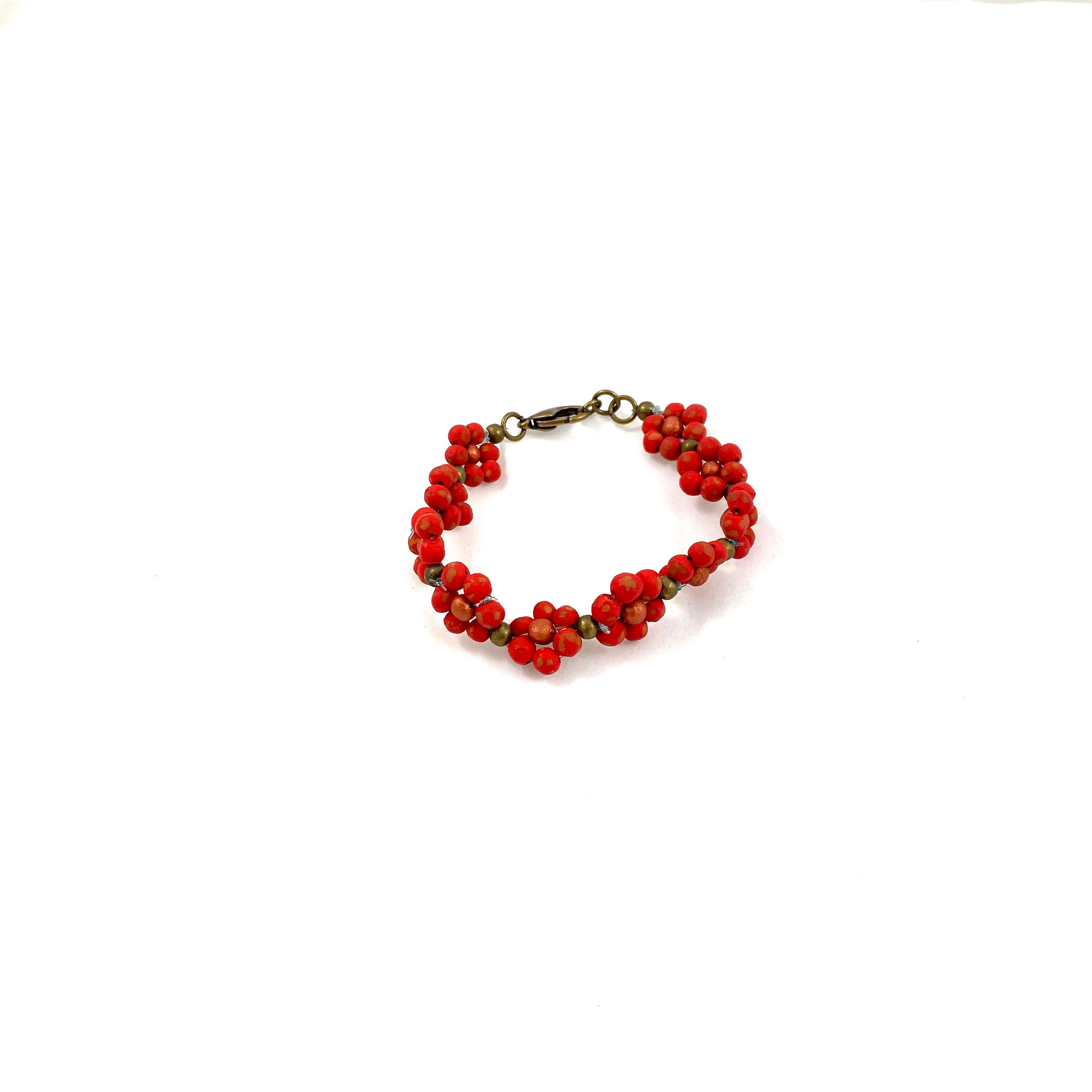 Ceramic Daisy Chain Bracelet